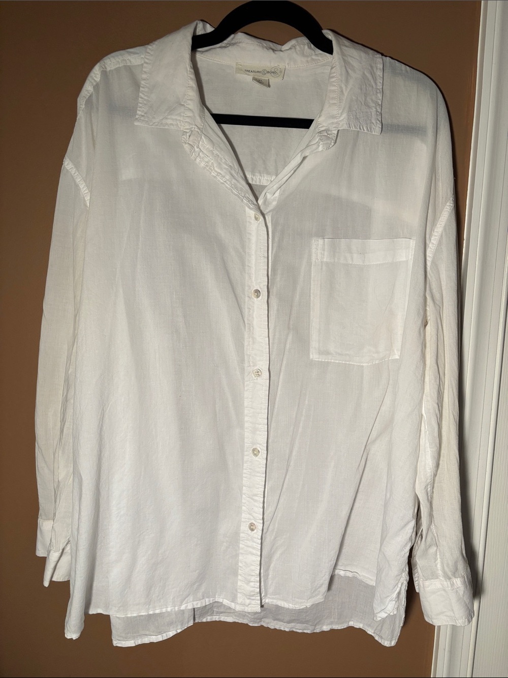 Treasure & Bond White Button-Down Shirt